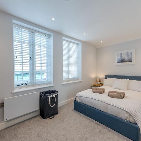 Pass The Keys Dahlia Contemporary Town Centre Apartment Shrewsbury Exteriör bild