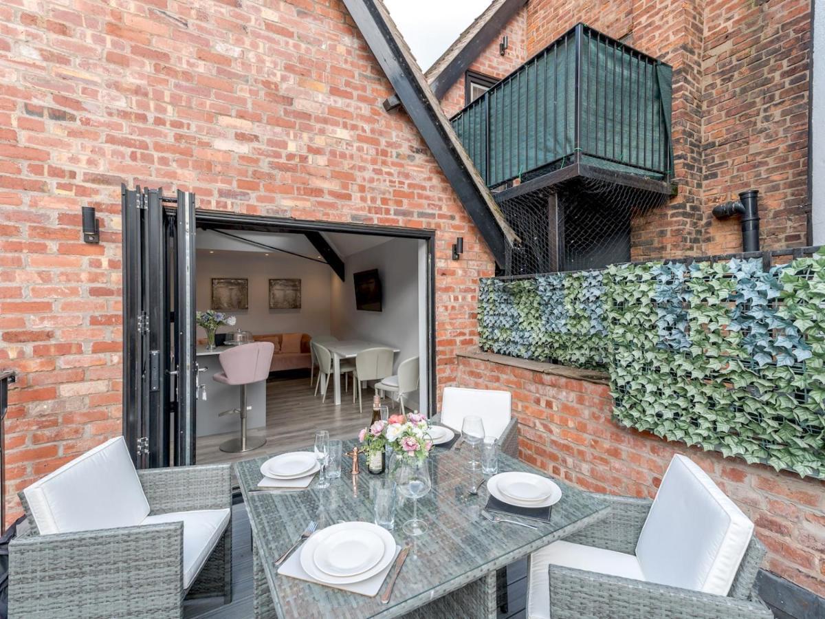 Pass The Keys Dahlia Contemporary Town Centre Apartment Shrewsbury Exteriör bild