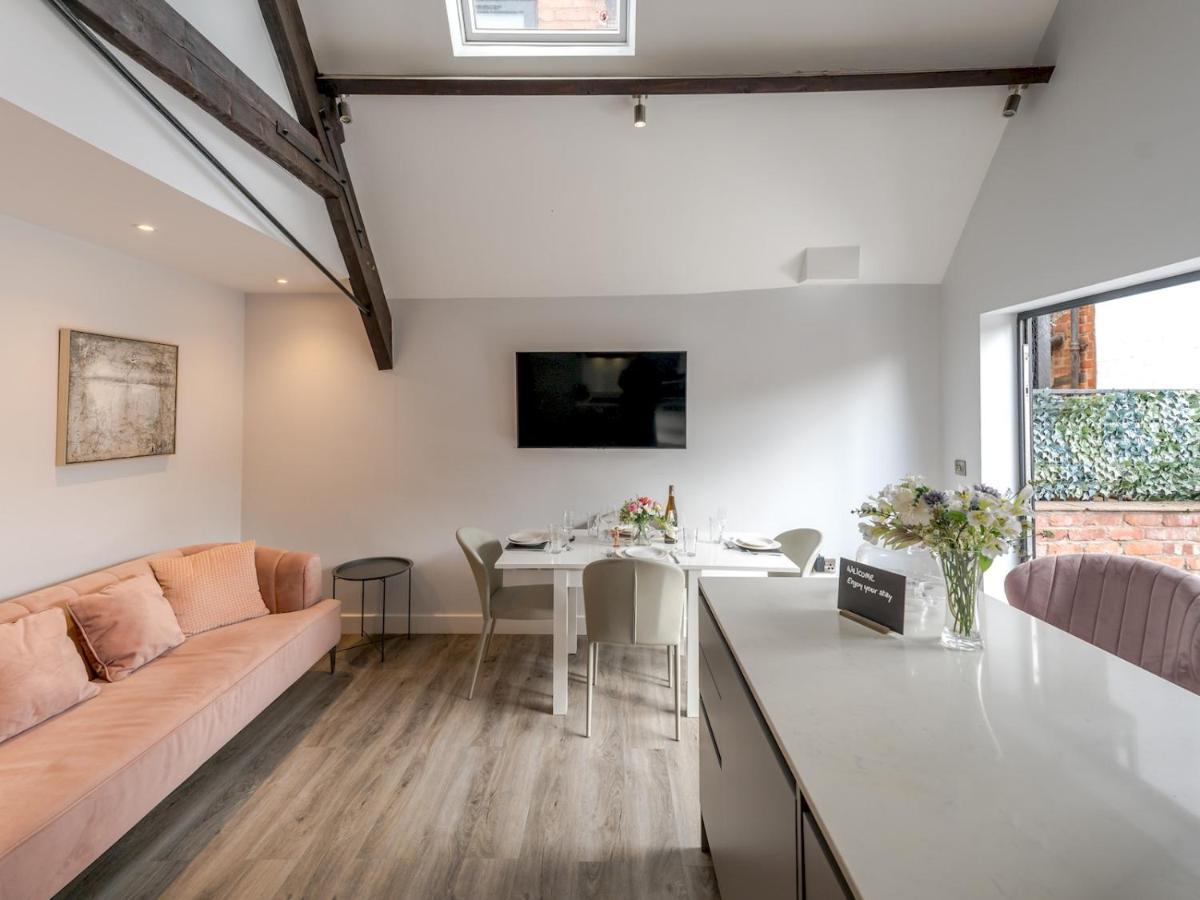 Pass The Keys Dahlia Contemporary Town Centre Apartment Shrewsbury Exteriör bild
