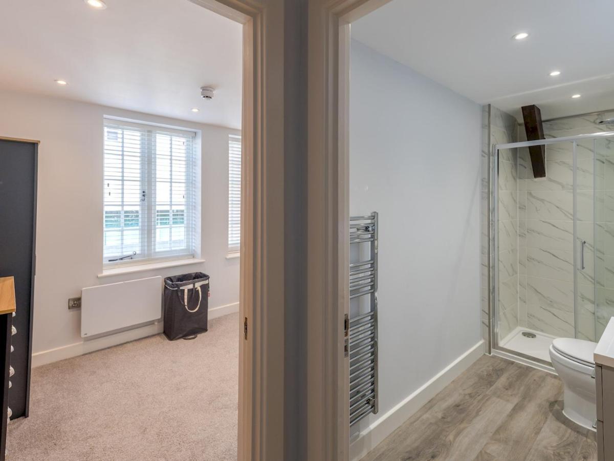 Pass The Keys Dahlia Contemporary Town Centre Apartment Shrewsbury Exteriör bild