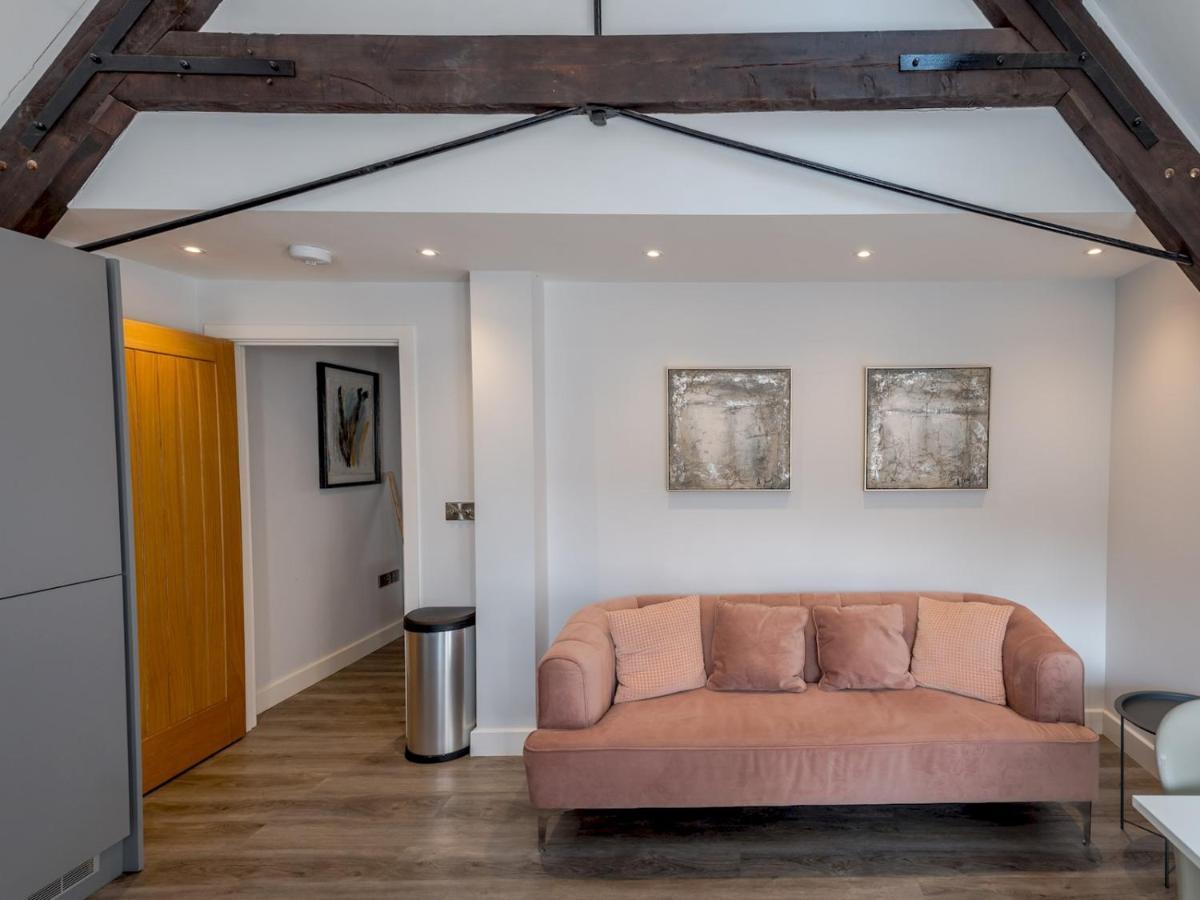 Pass The Keys Dahlia Contemporary Town Centre Apartment Shrewsbury Exteriör bild